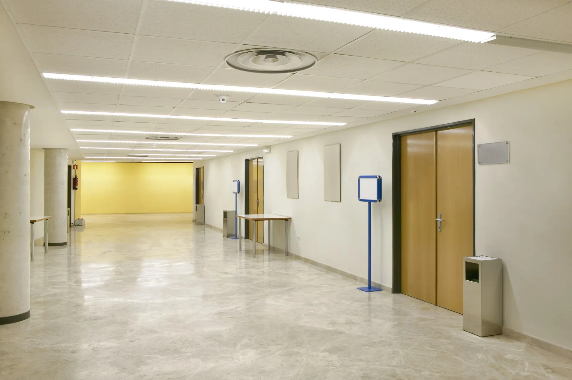 Serviços - Terraços da Cidade public-building-waiting-area-health-care-center-2023-04-11-21-54-12-utc